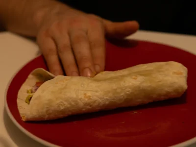 Votre taco est dĂ©sormais prĂȘt Ă ĂȘtre dĂ©gustĂ©.