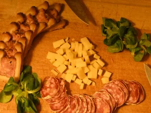 Apéro saucisson / comté / mini-pâté en croute